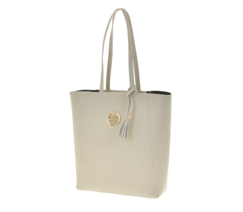 Elegancka Torebka Shopper Premium w Kolorze Kremowym z Ozdobnym Emblematem - Image 4